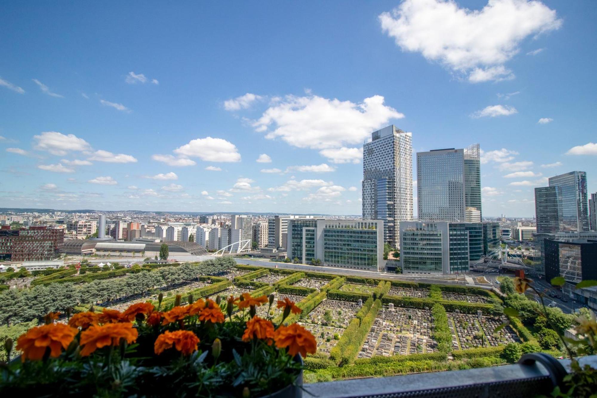 Luxury 2 Rooms Apartment With Balcony Puteaux Dış mekan fotoğraf