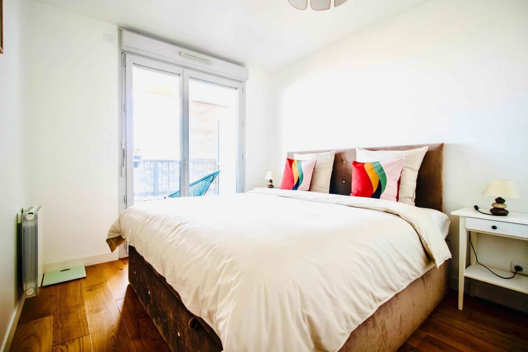 Luxury 2 Rooms Apartment With Balcony Puteaux Dış mekan fotoğraf