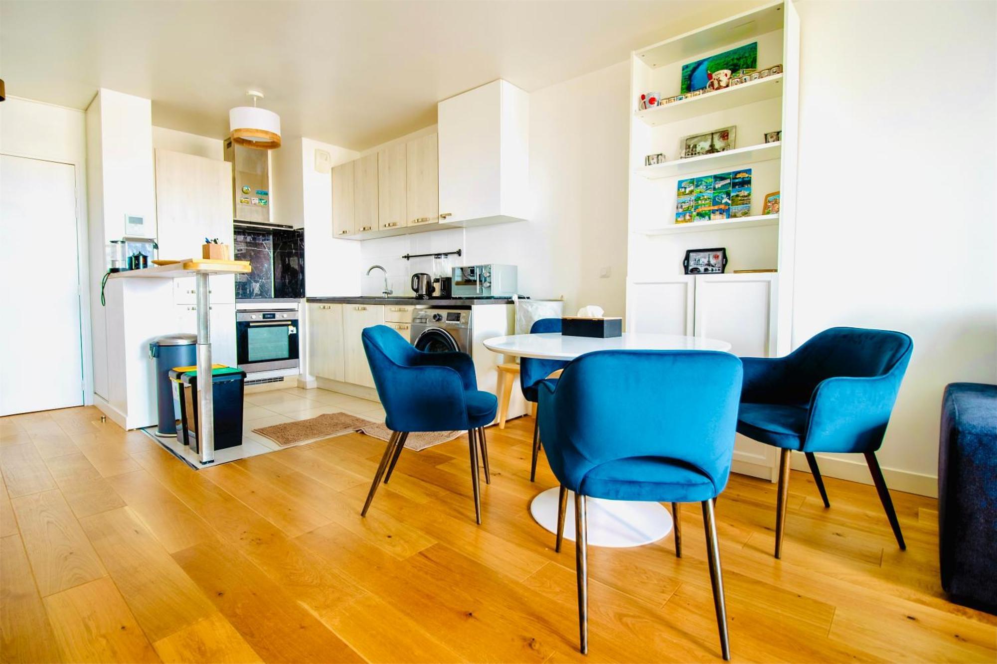 Luxury 2 Rooms Apartment With Balcony Puteaux Dış mekan fotoğraf